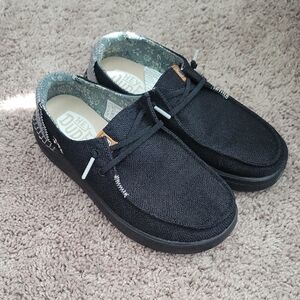 Hey Dude Wendy Rise Women's Size 7
